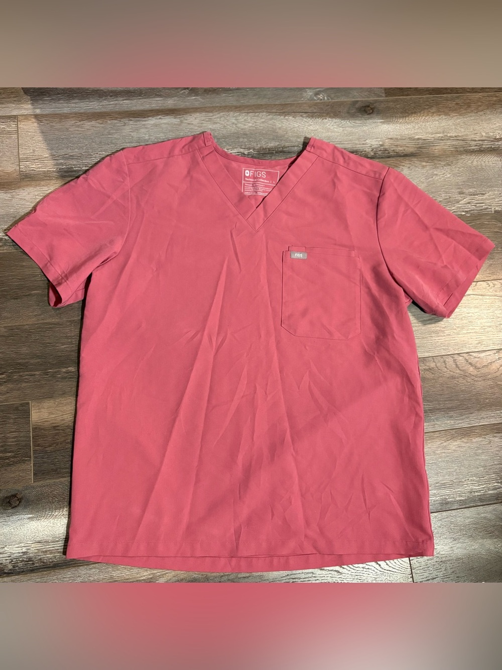 Figs scrub top size L